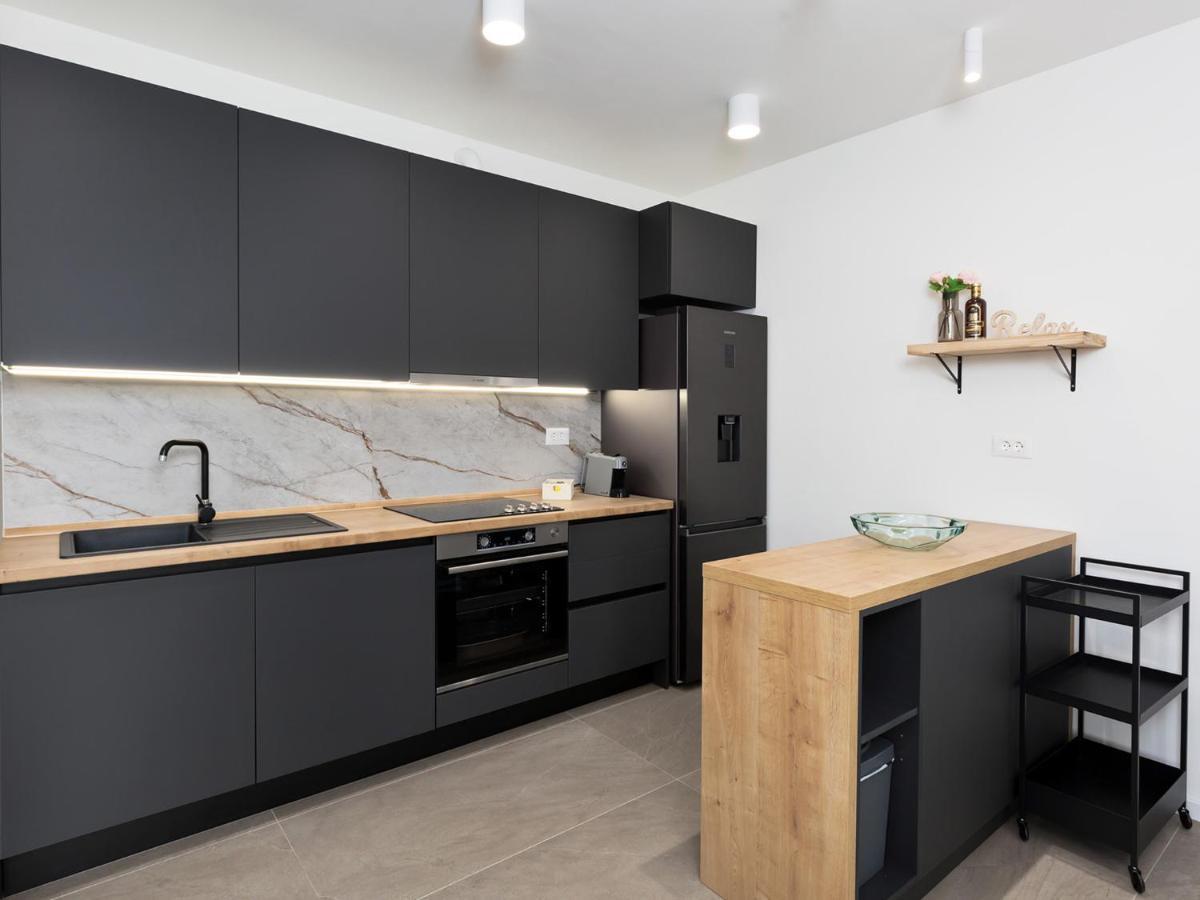 Lemon3 Deluxe Apartment Porec Exterior photo