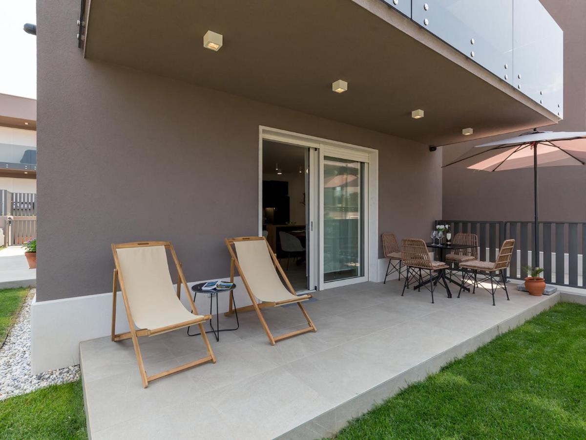 Lemon3 Deluxe Apartment Porec Exterior photo